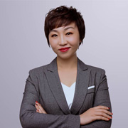 李华